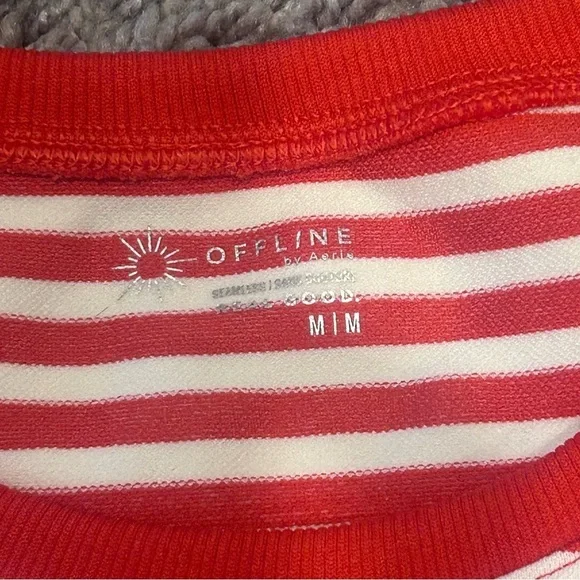 Offline by Aerie Red and White Striped Crop Top. Size Medium. NWOT - Picture 3 of 6